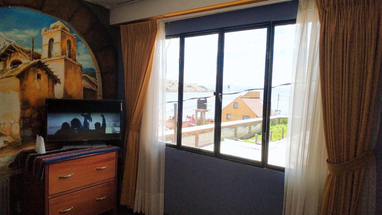 Hotel Utama Copacabana  Bagian luar foto