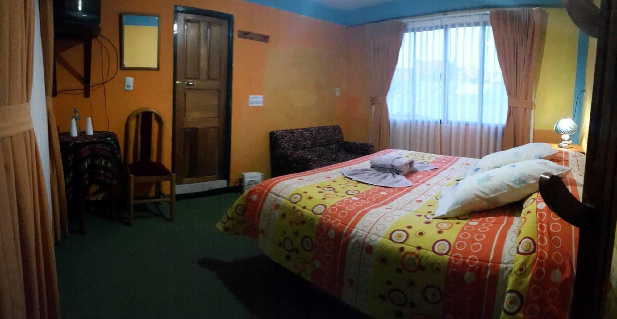 Hotel Utama Copacabana  Bagian luar foto