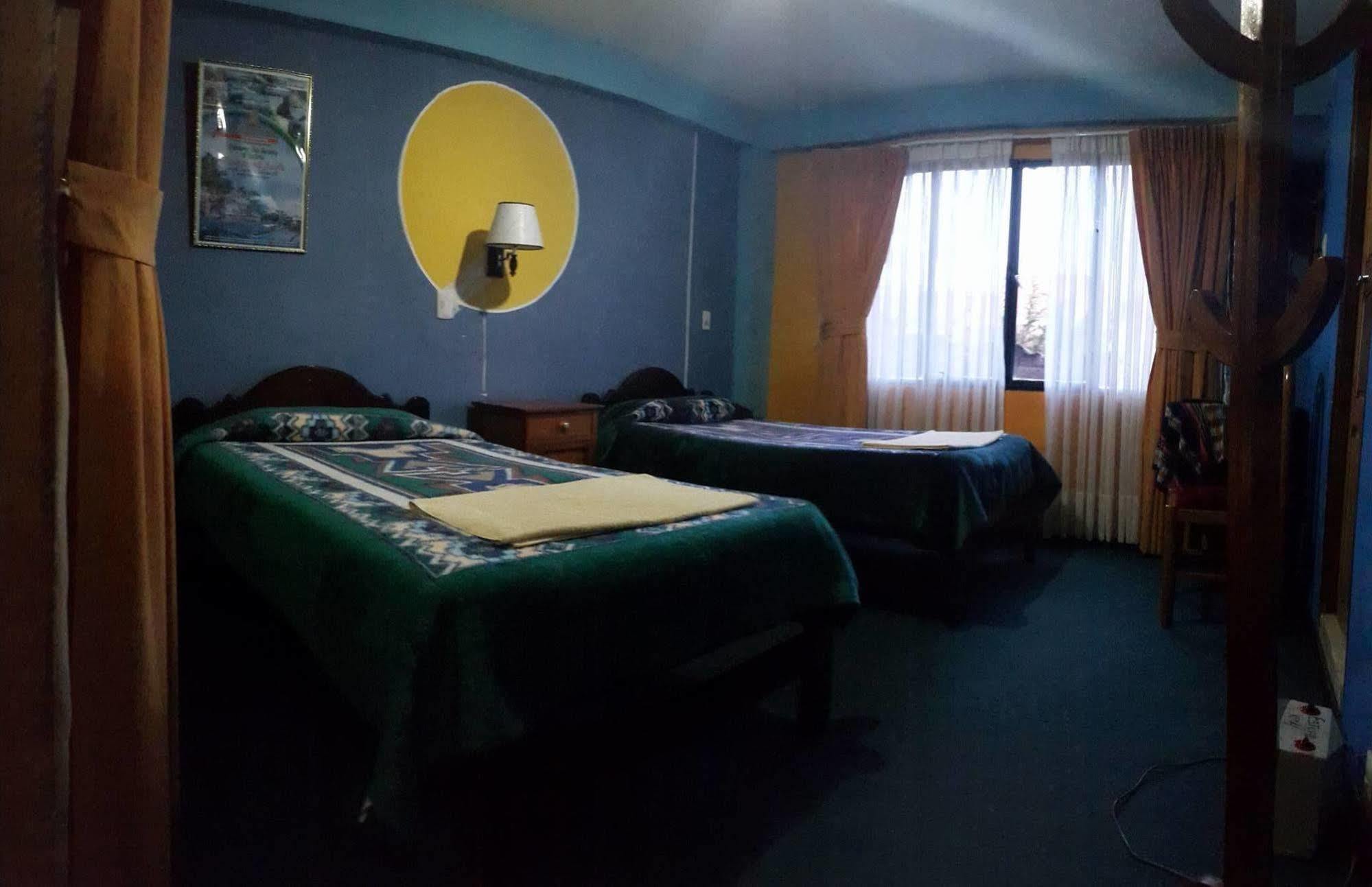 Hotel Utama Copacabana  Bagian luar foto