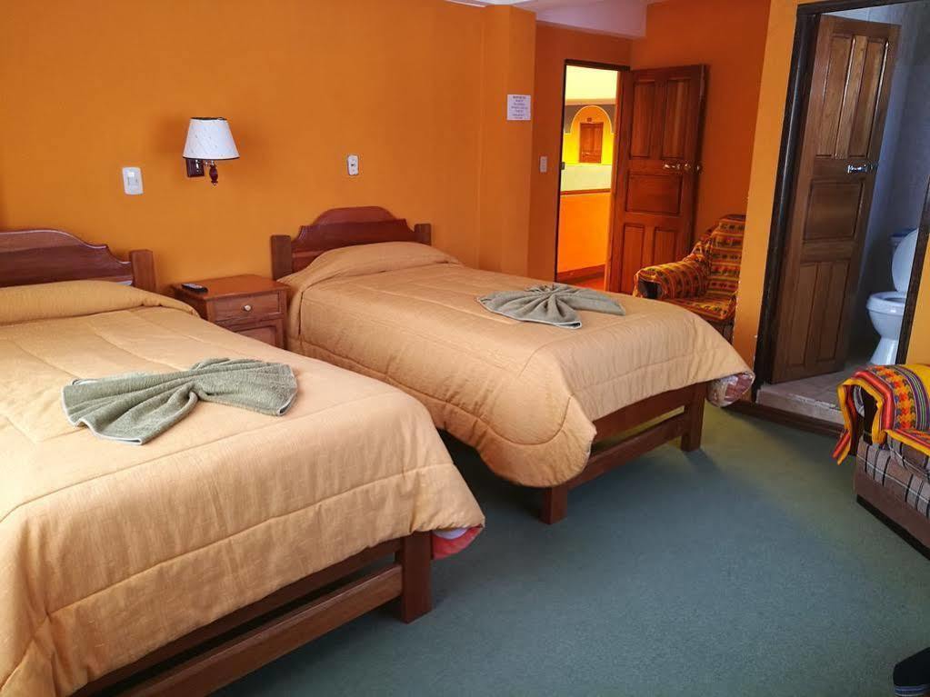 Hotel Utama Copacabana  Bagian luar foto