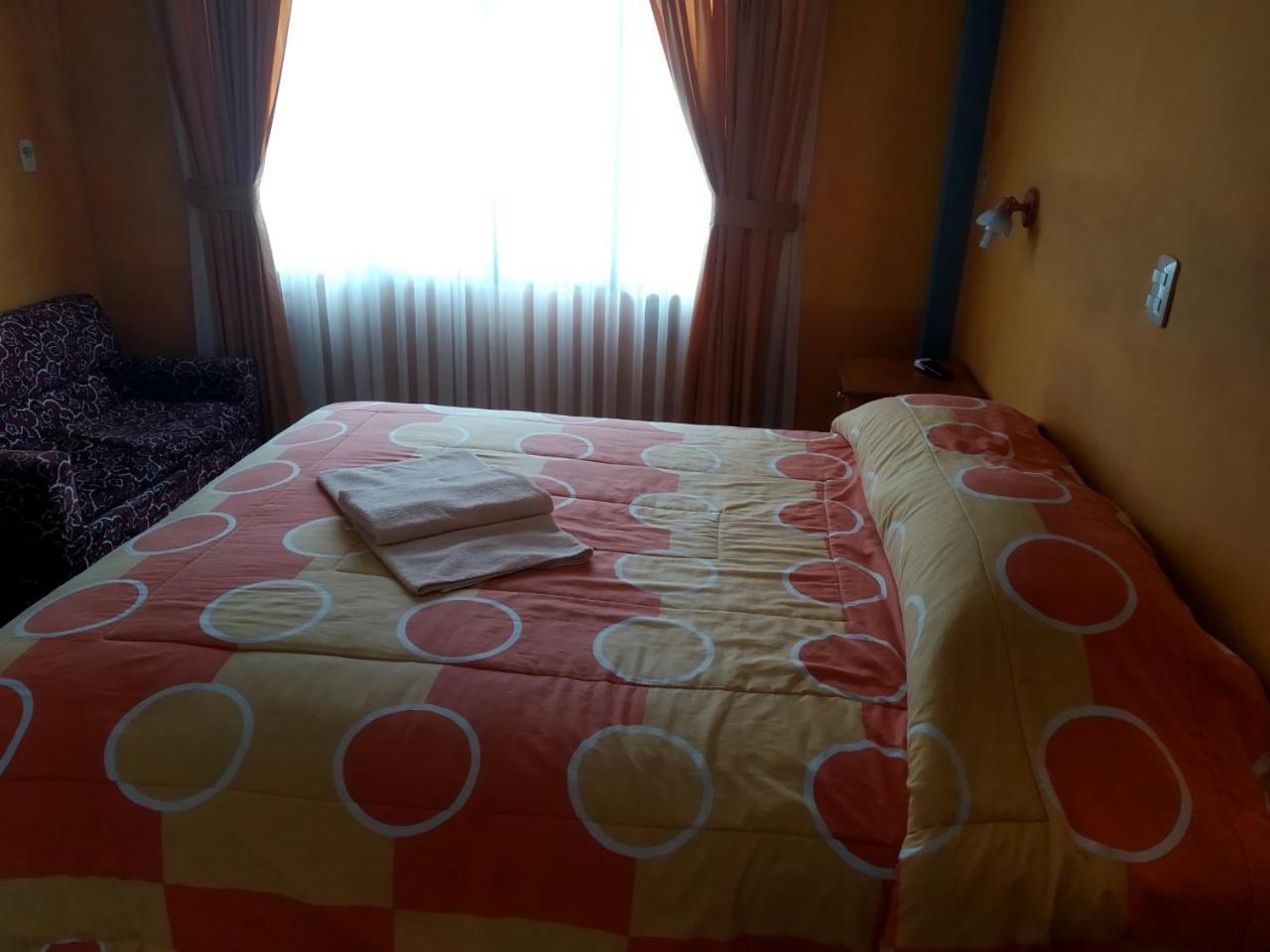 Hotel Utama Copacabana  Bagian luar foto